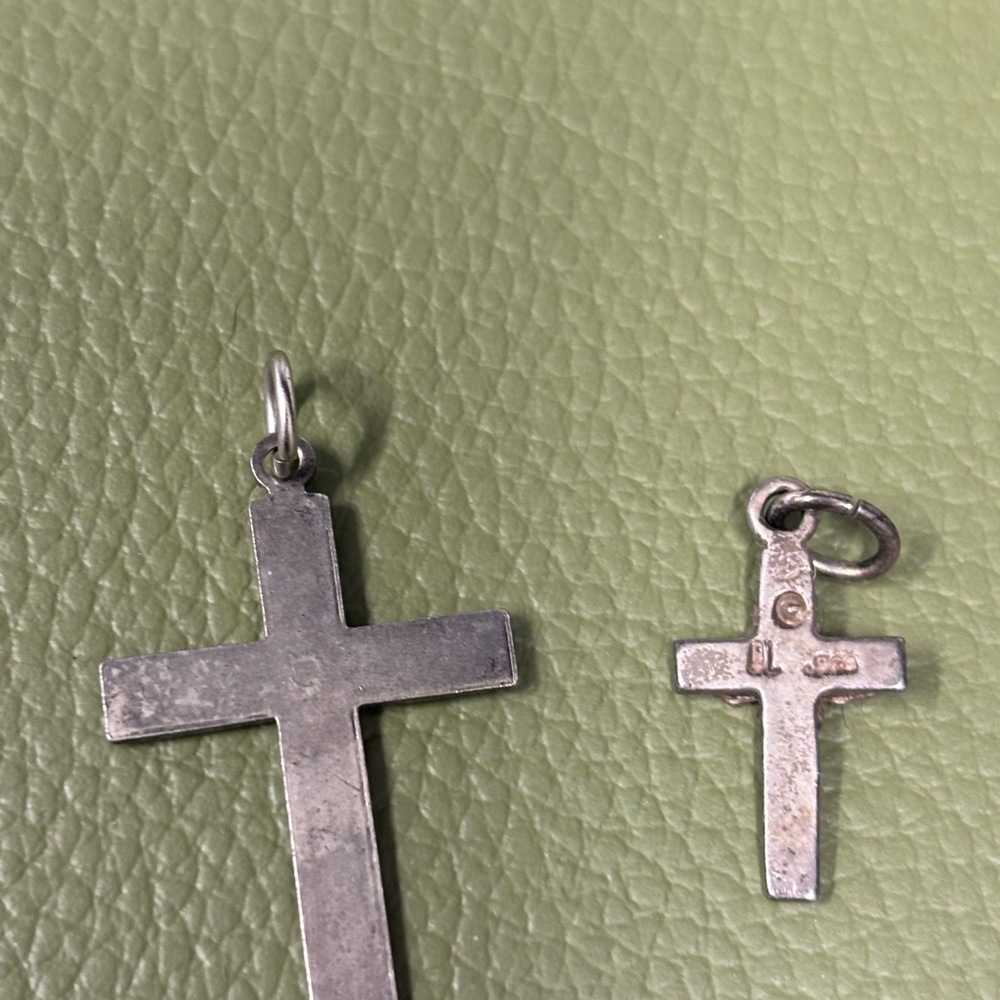 Silver Cross Pendant Set - Picture 2 of 2